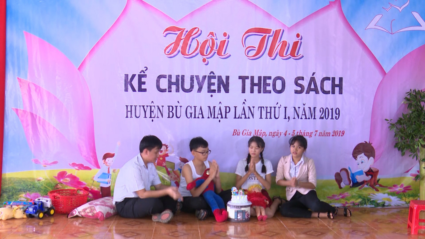 BÙ GIA MẬP TỔ CHỨC HỘI THI KỂ CHUYỆN THEO SÁCH LẦN I/2019