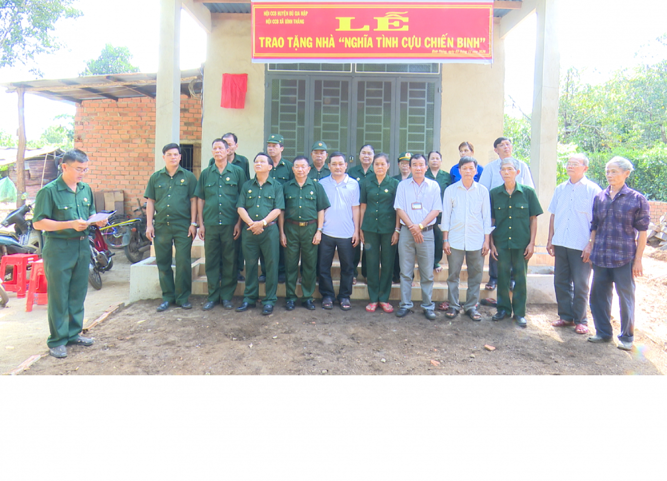 Trao nhà nghĩa tình cựu chiến binh